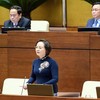 Bộ trưởng Bộ Nội vụ Phạm Thị Thanh Trà giải trình thêm về dự thảo Luật Thi đua, khen thưởng (sửa đổi).