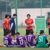 HLV thay thế ông Park tuyển chọn 25 cầu thủ U-23, tái ngộ Thái Lan