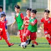 Trận đấu kỳ thú của 2.000 cầu thủ nhí và ngôi sao bóng đá Việt
