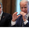 Tổng thống Mỹ Joe Biden (phải) và Ngoại trưởng Mỹ Anthony Blinken bị cấm nhập cảnh Nga vĩnh viễn. Ảnh: REUTERS