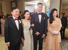 Ông Thaksin và bà Yingluck bất ngờ xuất hiện ở Hong Kong