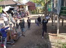 Lý Hải dựng hàng loạt nhà sàn trong làng Chăm rồi phá sập
