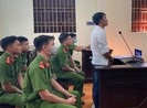 Nói xấu lãnh đạo huyện trên facebook, bị 1 năm tù