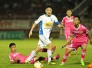 HA Gia Lai thua vì đá quá hiền