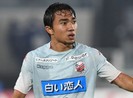 Cầu thủ J-League 1 chọn Messi Thái là số 1