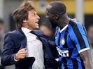 Conte: Chả ai buồn nhớ nhà á quân