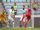 Dzuyba hai lần đốt lưới TM của Atletico, Nga lên đầu