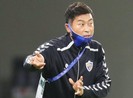 Vì sao nhà vô địch châu Á chọn về Hà Nội FC?