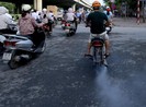 Thí điểm kiểm tra khí thải xe gắn máy trong 8 tháng