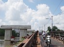 Gỡ vướng nhiều cây cầu ở TP.HCM ‘tắc tị’ vì mặt bằng