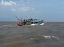 Cứu vớt kịp thời 21 người trôi dạt trên biển