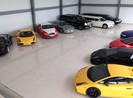 Chơi siêu xe: Công tử Sài Thành lu mờ trước đại gia đất Bắc