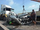 Bắt giam tài xế xe đầu kéo gây tai nạn làm chết 5 người