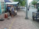 Dân được phường bố trí chỗ bán hàng rong miễn phí