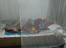 Bị cáo nhiễm HIV xâm hại bé gái không thể đến tòa vì yếu