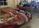 Bà con đi làm CCCD xuyên đêm, được bố trí cả giường để ngủ