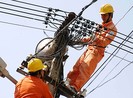 Cần tăng giá điện để bằng với quốc tế?