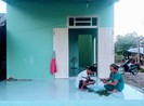 Hai mẹ con bà Ngọc đã có nhà mới