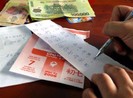 Ra ngõ gặp số đề