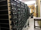 ‘Cá mập’ rục rịch gom máy đào tiền ảo