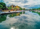 Sông Hoài đang thở bên bờ Hội An