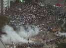 Hong Kong: Dự luật dẫn độ ‘chìm nổi’ vì bạo động