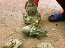 Nếu đào được cổ vật có giá trị thì hành xử sao?