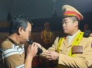 Có nên tước bằng lái vĩnh viễn tài xế nghiện ma túy?