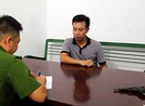 Quá trình thuyết phục nghi can dùng súng cướp tiệm vàng