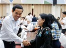 Xử nghiêm cán bộ chống tham nhũng lại đi tham nhũng