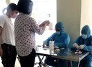 Trải lòng của người mặc blouse trắng trong khu cách ly