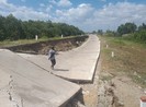 Bộ Nông nghiệp nói về sạt lở, sụt lún ở ĐBSCL