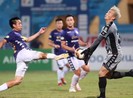 Văn Quyết lên, Tiến Dũng xuống, thầy Park khó nghĩ