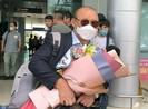Ông Park đến sân Pleiku dự tiệc bàn thắng