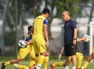 Thầy Park và ông Shin, 2 HLV Hàn Quốc hẹn gặp tại Pháp