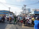 Bình Tân: Người dân nhiều năm ngóng đường mở rộng