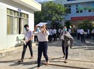 Quảng Nam xem xét miễn 4 tháng học phí cho học sinh