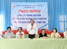Phó Thủ tướng Trương Hoà Bình thăm trẻ em khuyết tật