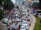 Đề xuất cấm xe taxi và xe hợp đồng tại các tuyến phố