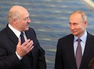 Ông Putin chúc sinh nhật ông Lukashenko giữa biểu tình Belarus