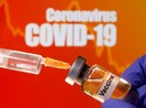 Dịch quá nặng, Ấn Độ tính cấp phép khẩn cấp vaccine COVID-19