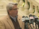1 quan chức bang Georgia nhắn với ông Trump: 'Hãy dừng lại!'