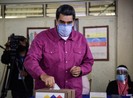 Bầu cử Venezuela: 30% cử tri bỏ phiếu, đảng ông Maduro áp đảo