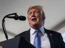 Ông Trump trừng phạt 8 ứng dụng thanh toán của Trung Quốc