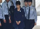 Y án 20 năm tù với cựu Tổng thống Hàn Quốc Park Geun-hye
