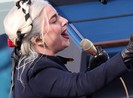 Ca sĩ Lady Gaga treo thưởng nửa triệu đô tìm 2 chú chó cưng