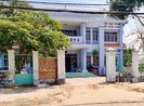 Trưởng phòng giáo dục có biểu hiện chuyên quyền, độc đoán