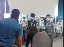 Đình chỉ một nhân viên bảo vệ có hành vi chưa đúng mực
