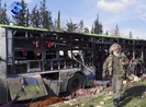 Xe chở người sơ tán ở Syria bị đánh bom, 100 người chết