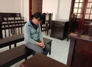 Nữ giáo viên làm giả hồ sơ cho nhiều học sinh